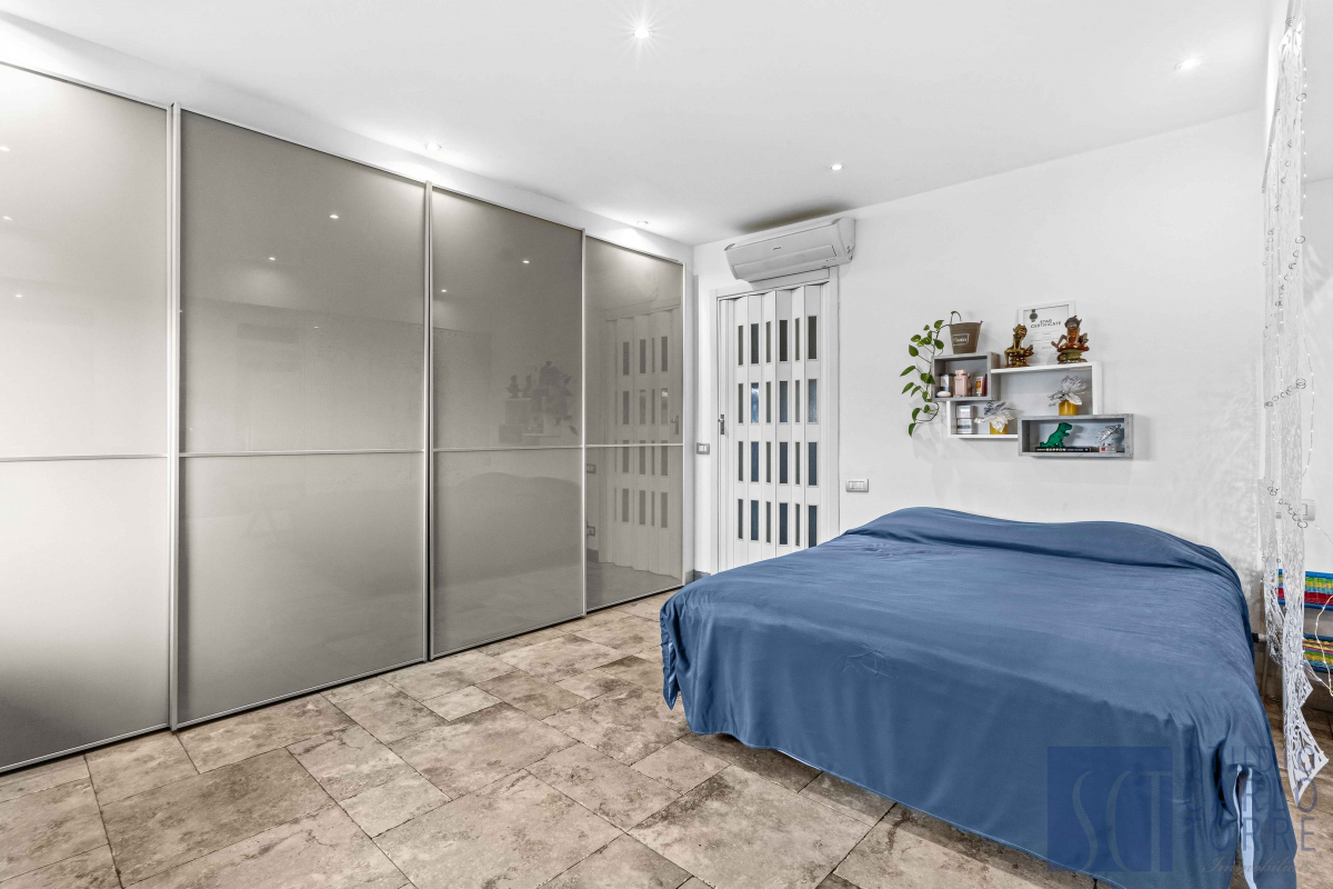 Bilocale via Vigevano 6