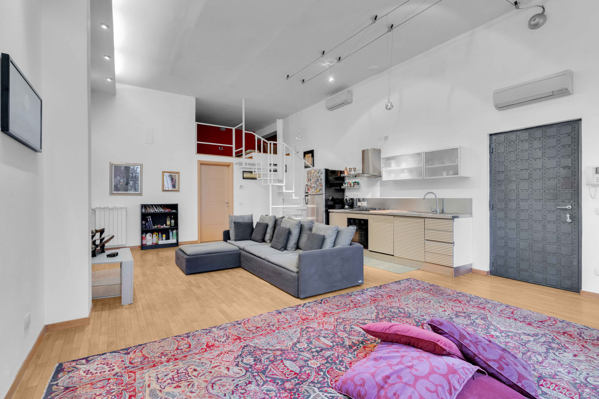 Loft via Bellarmino 27a